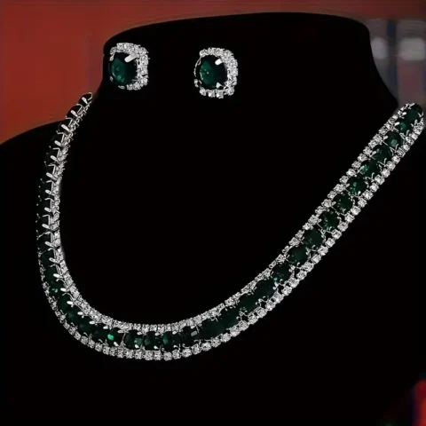 Modern Light Weight Green Jewelry Set with Artifical Diamonds