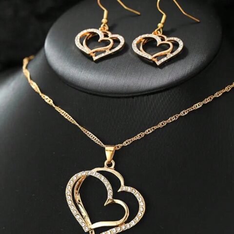 3Pcs Heart Jewelry Set with Pendant & Zircon
